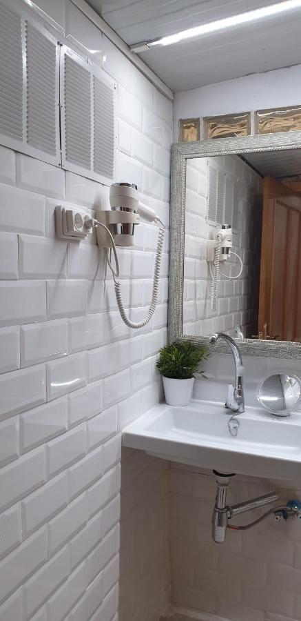 Habitacion En Casa De Familia "Valenciabonita" Ngoại thất bức ảnh