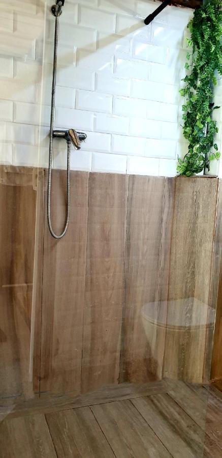 Habitacion En Casa De Familia "Valenciabonita" Ngoại thất bức ảnh
