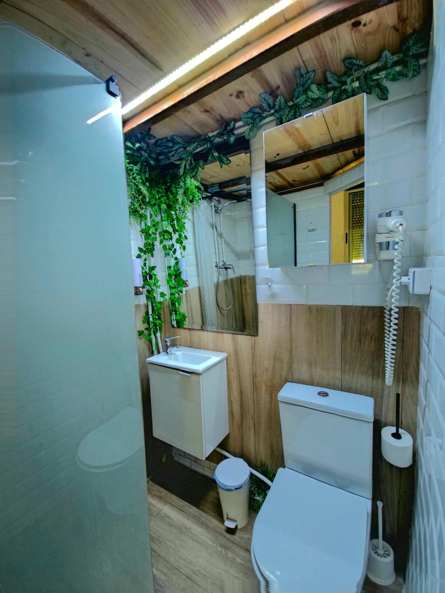 Habitacion En Casa De Familia "Valenciabonita" Ngoại thất bức ảnh